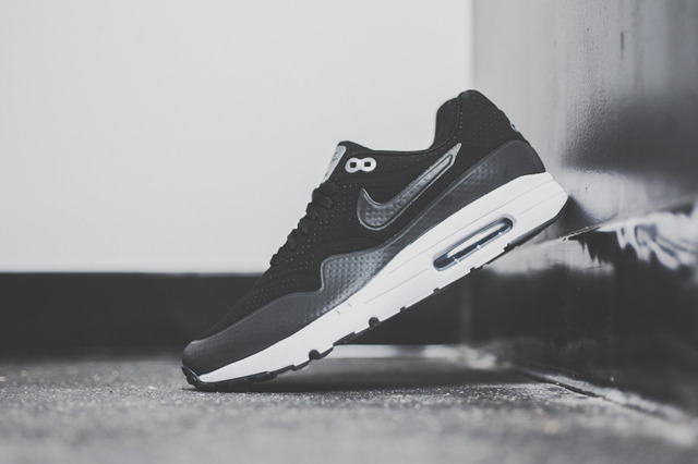 EXCESIVE SHOES