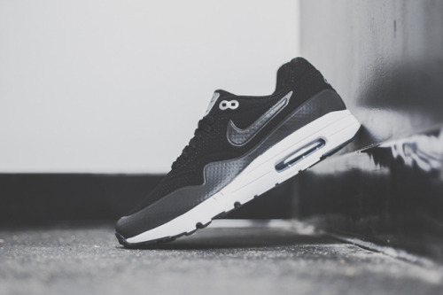 EXCESIVE SHOES