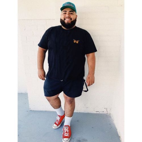 i got 99 problems but you ain’t one. . . . . . . . . . . . . . #beardgang #sza #justus #chubby #gayc