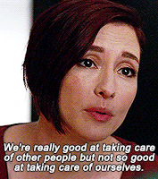hollandrooden:alex danvers in every episode: 4x19 - american dreamer