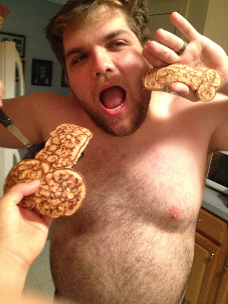 thebohemiancircus:  Part of a balanced breakfast. 