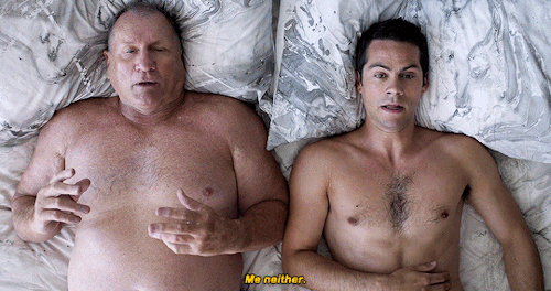 fhabhotdamncobs: luvfatpapas:stephen-amell: Maybe some idea. LUVFATPAPAS: So, anybody know what this