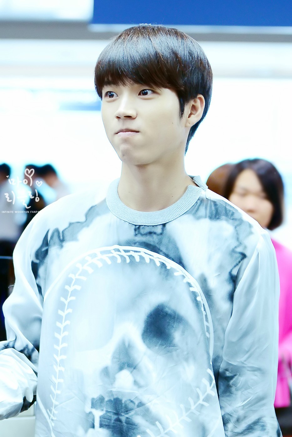  141108 Incheon Airport © 마이리블링♥우현  Do not edit, crop, or remove