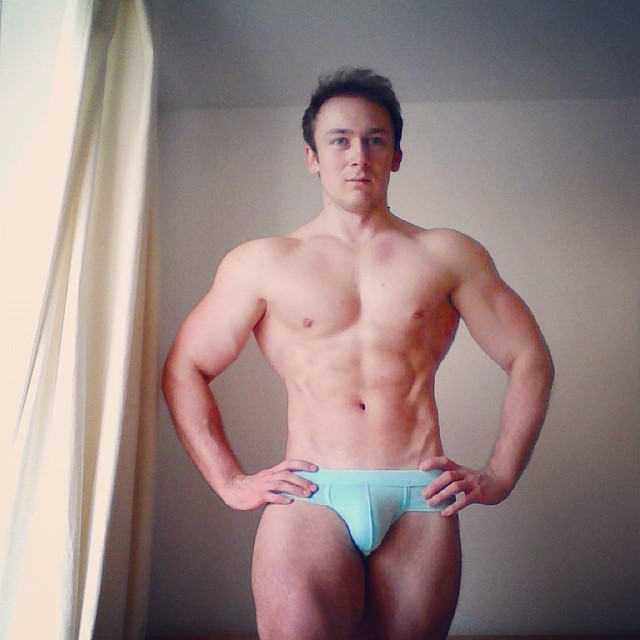 tightgearguys:  This set has a guy in bulging in all the right places.  Check more