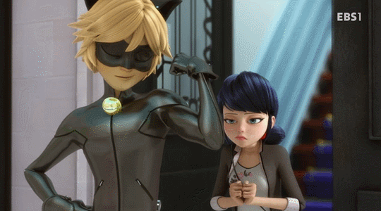 miraculous-ladybug-and-catnoir:Marichat is cute