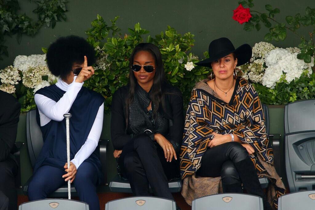 so-treu:  purplepersuasion:  Prince watching Rafael Nadal at the French Open 1 -