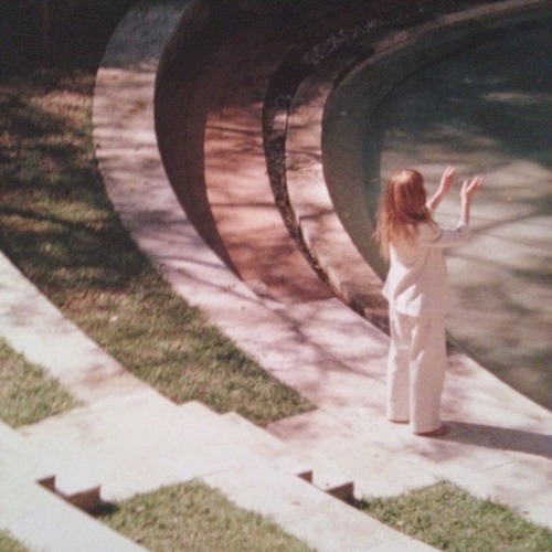 fleetwoodharry:florence + the machine  how big how blue how beautiful on vinyl artwork