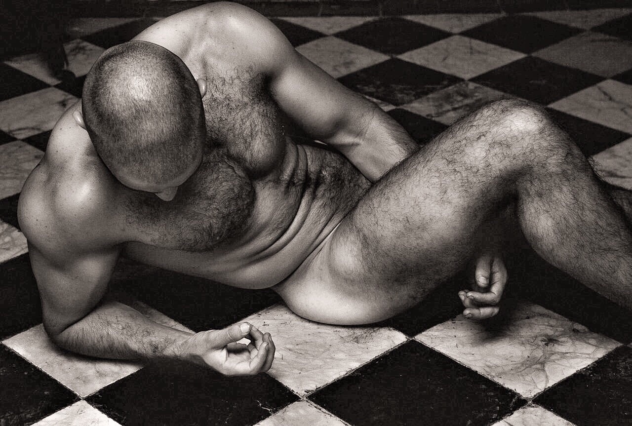 hairymacho:  http://hairymacho.tumblr.com/