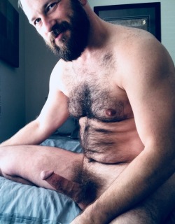 alanh-me:  34k+ follow all things gay, naturist and “eye catching”   