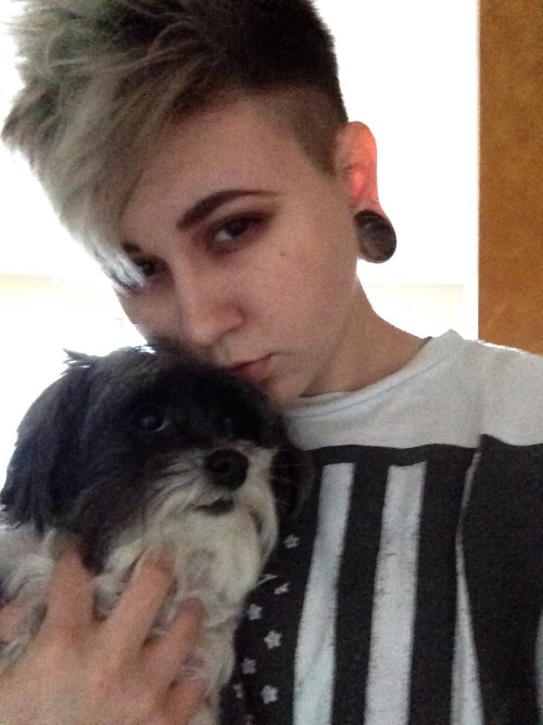 succulentlabyrinth:Happy Trans Day of Visibility from a nonbinary human.   I’m often more comfortable as a lil boy but don’t doubt me, I’ll embrace my femininity with fierceness.