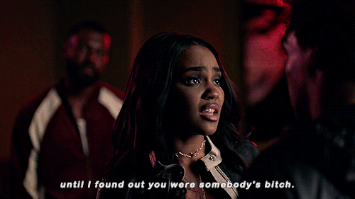 snaacks:shes not in the ant farm anymore