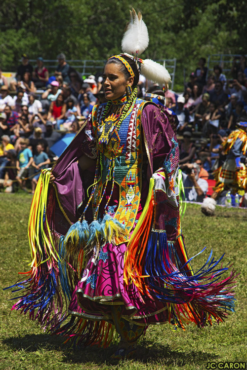 the-great-orenda: montrealchimie:   Pow Wow de Kahnawake, réserve des Mohawks de Kahnaw&aacut