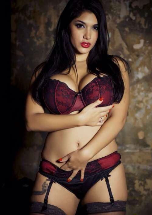 voluptuousqueen:   Thousands of horny thick &amp; curvy women have joined this