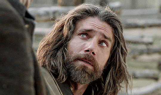 e-ripley:Anson Mount as Cullen Bohannon in Hell on Wheels 2x01