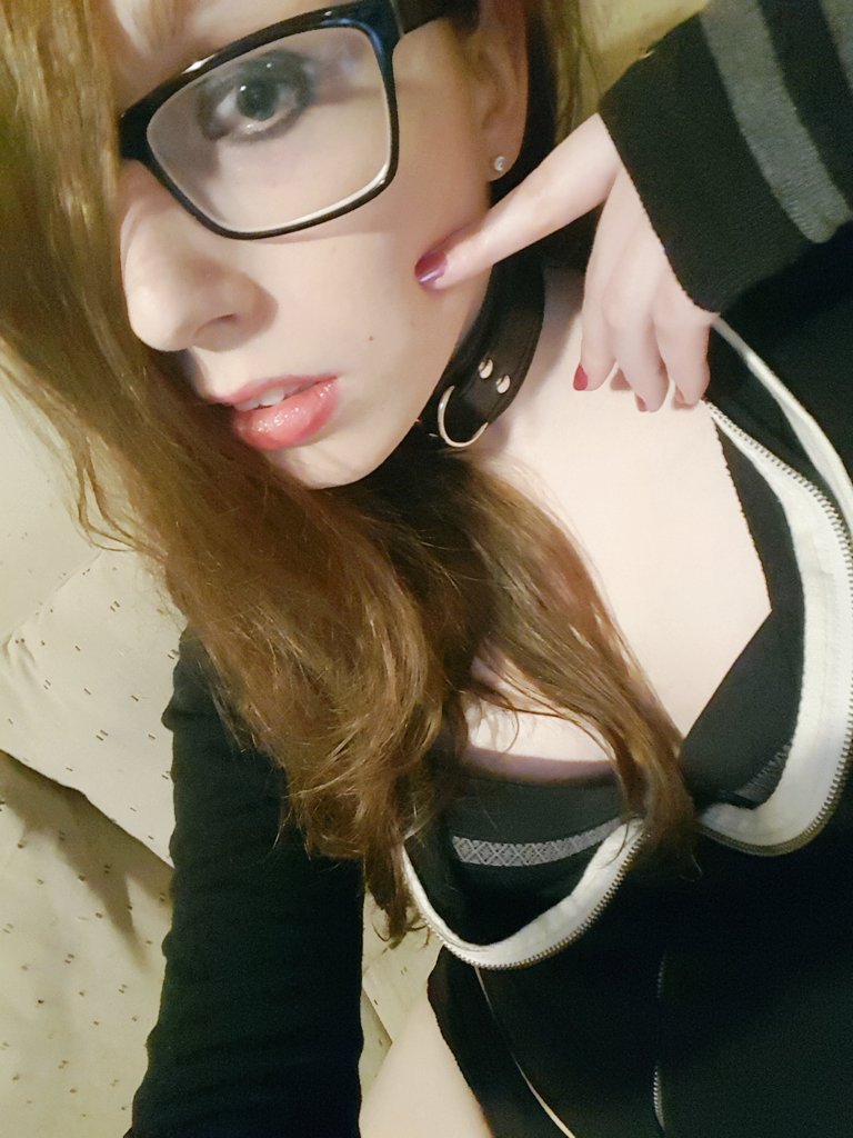 lil-uni:  Emo pictures &lt;3