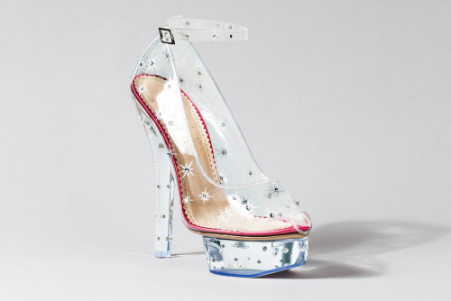 disneystyle:The Designer Cinderella-Inspired Glass Slippers Have Been Revealed | Disney Style