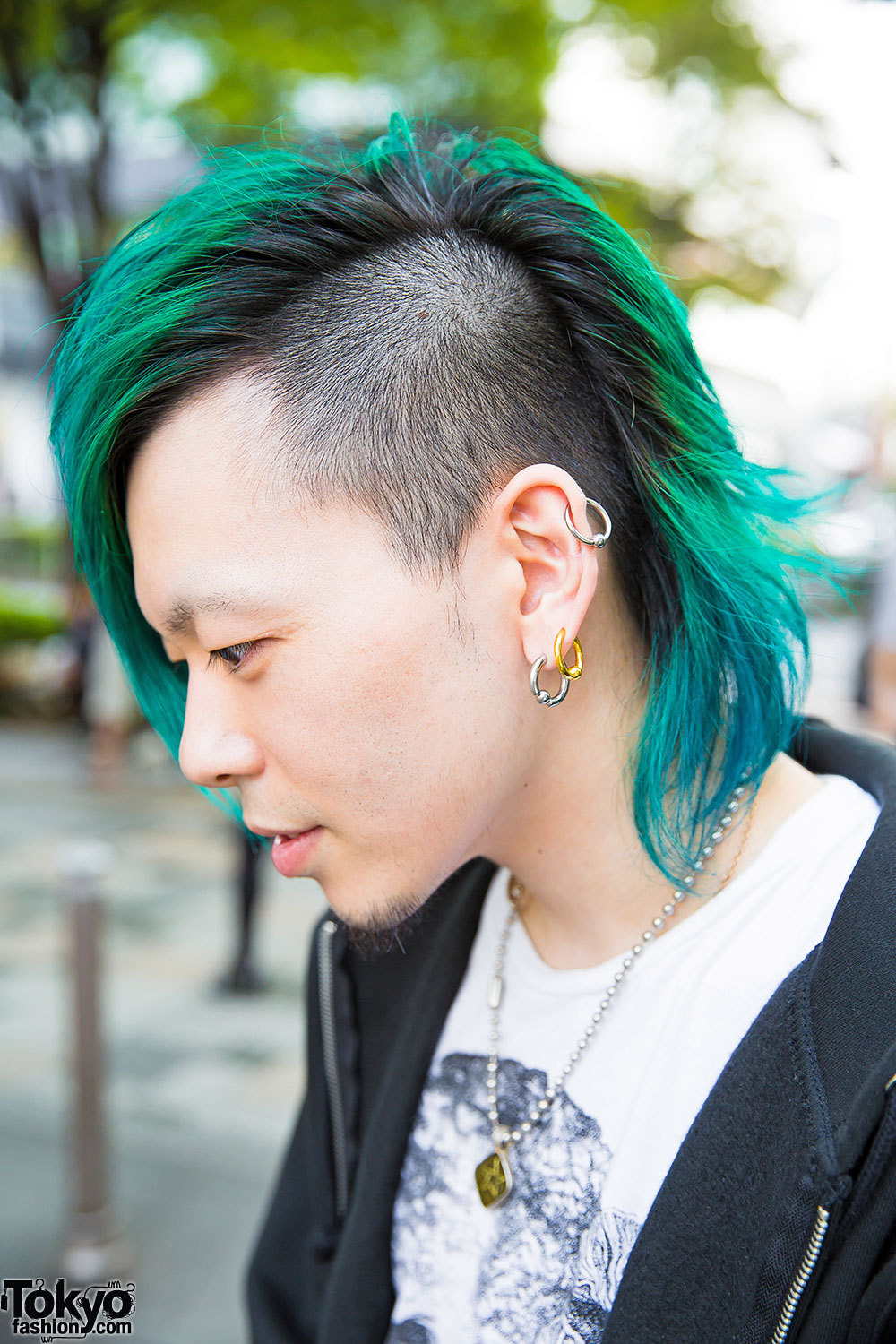 tokyo-fashion:  Yuto and Kyaori from the well known Harajuku hair salon Candye Syrup