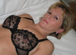 milfmikey:  Cougar MILF