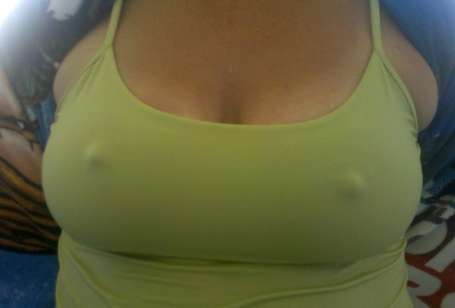 I’ve been wanting to show my boobs on the internet but can’t bring myself to