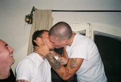 pigshouse:  Str8 love