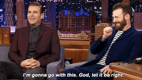 chrisevansedits:Scott Evans about to get roasted on national TV by his older brother, Chris Evans.
