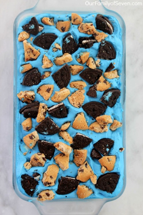 dablacksaiyan: moreweights: addicted–to-healthy: yumi-food: No Churn Cookie Monster Ice Cream&