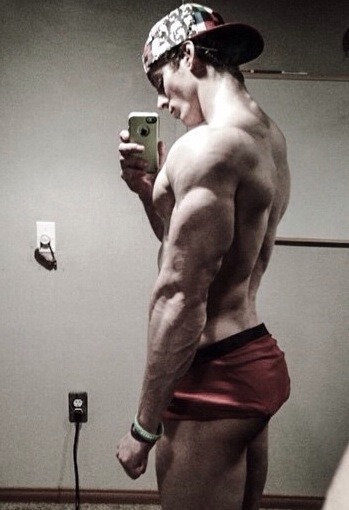 THE NAKED BRO