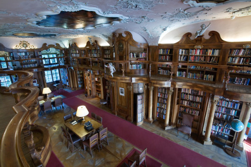 Max Reinhardt Library in Schloss Leopoldskron, Salzburg, Austria