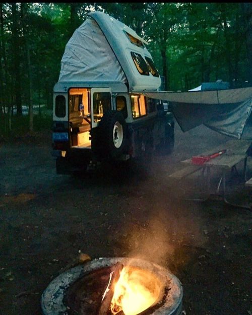 knightsbridgeoverland:  #landrover #landroverdefender #d90 #knightsbridgeoverland #overlanding4x4 #overlanding #jedelmann #discosanddefenders  #seatcovers #sparetirecover #landroverphotoalbum #4wd #4x4 #4wheeler #adventure4x4 #expedition4x4 #defender