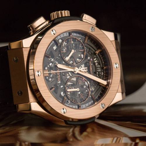 simplyclassywatches:  @Hublot_Galerie Classic Fusion Aero Chronograph stuns in Rose Gold | #Hublot #SwissWatches | Crazy Discounts on Luxury Watches: http://bit.do/DiscountWatch