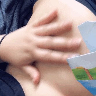 thick-bunny:thick-bunny:Me: That’s it! I’m going to start losing weight now!!Also me: *continues to eat a box of Teddy Grahams* Just laying in bed and munching 🐰🍪 