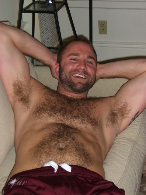 il0v3h4irym3n: thefurryforest:    I’m going to make you smile a whole lot more. 