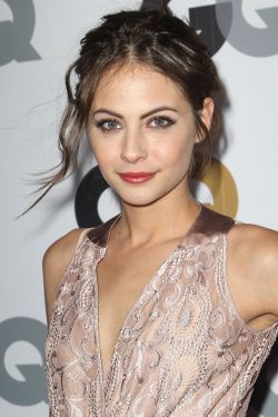 gentlemanboners:  Willa Holland. https://www.snapchat.com/add/gentlemanboners