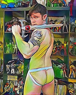 gaycomicgeek:  maunzter:  @gaycomicgeek a picture of you + Dreamscope = fun!   Looking up Thundercats stuff and I come across a picture of myself. Awesome!