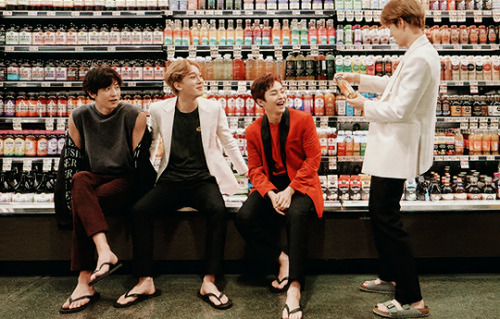 PRESENT ; Gift Photobook #8
