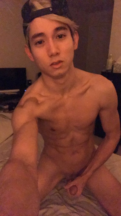 allhapa: Follow @allhapa!Follow me on Instagram:@joshkdowdSnapchat:jkdowd0603This cutie is too delic