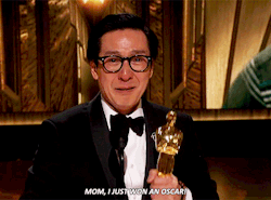 stevenrogered:Ke Huy Quan wins the Oscar for Best Supporting Actor for Everything