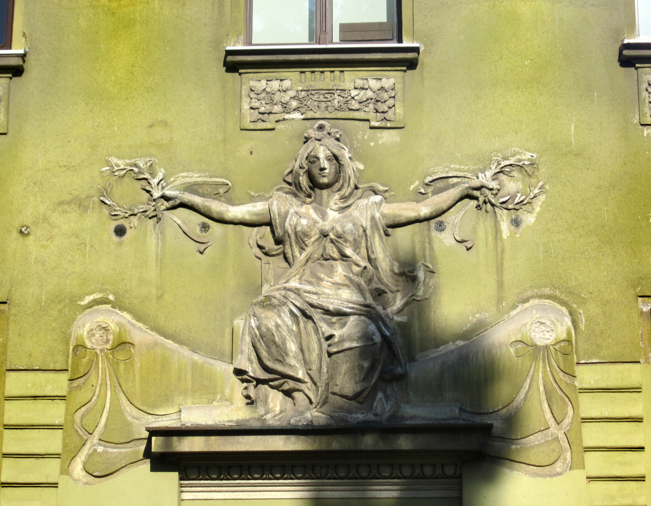 art-nouveau-vienna-and-europa:  Ljubljana Laibach Slowenienhttp://art-nouveau-vienna-and-europa.tumblr.com/