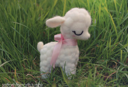 setforthfornorth:A little needle-felted lamb. The wooly texture was way more annoying to felt that I thought it would be but it turned out alright :) I ended up making two of these in fact, and they will go up on my Etsy when I get round to it. 