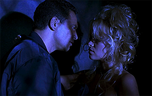 sleepwithacommunist:TEMUERA MORRISON and PAMELA ANDERSON in Barb Wire (1996)