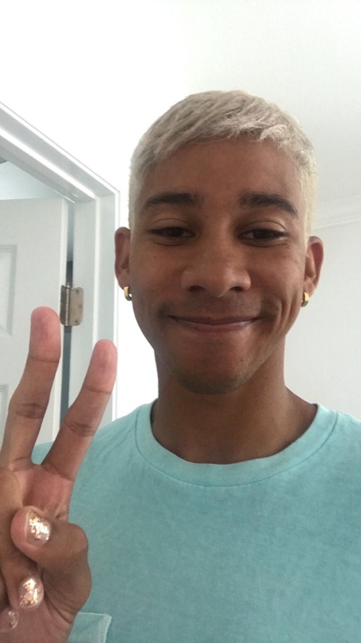 dailykeiynanlonsdale:@keiynanlonsdale: Be sure to watch the @MTV awards tonight cause