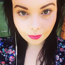 iminlesbianswithyouu:  Behold, my medusa piercing~ 