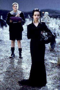 90skindofworld:  Addams Family Values (1993)