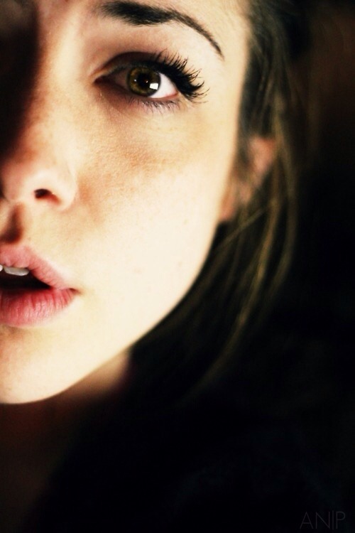 kiss me goodnight