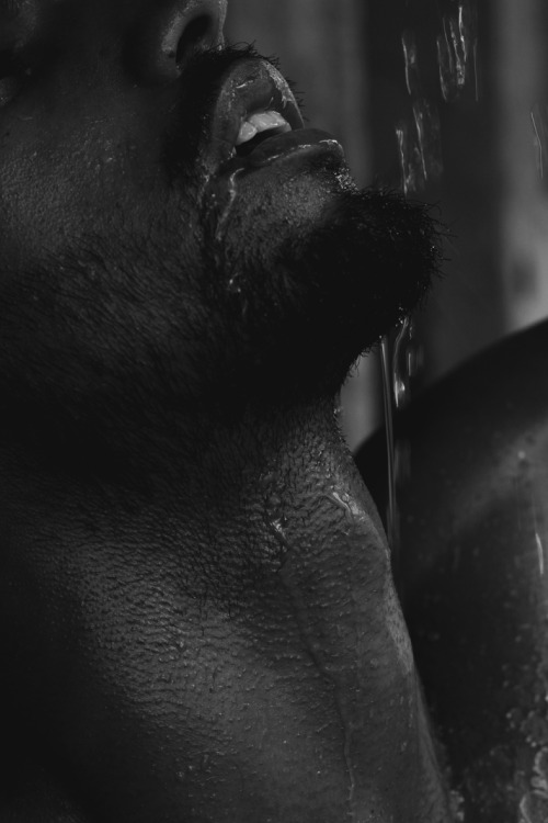 rim-runner:  Gym photographed by Gustavo Ribeiro