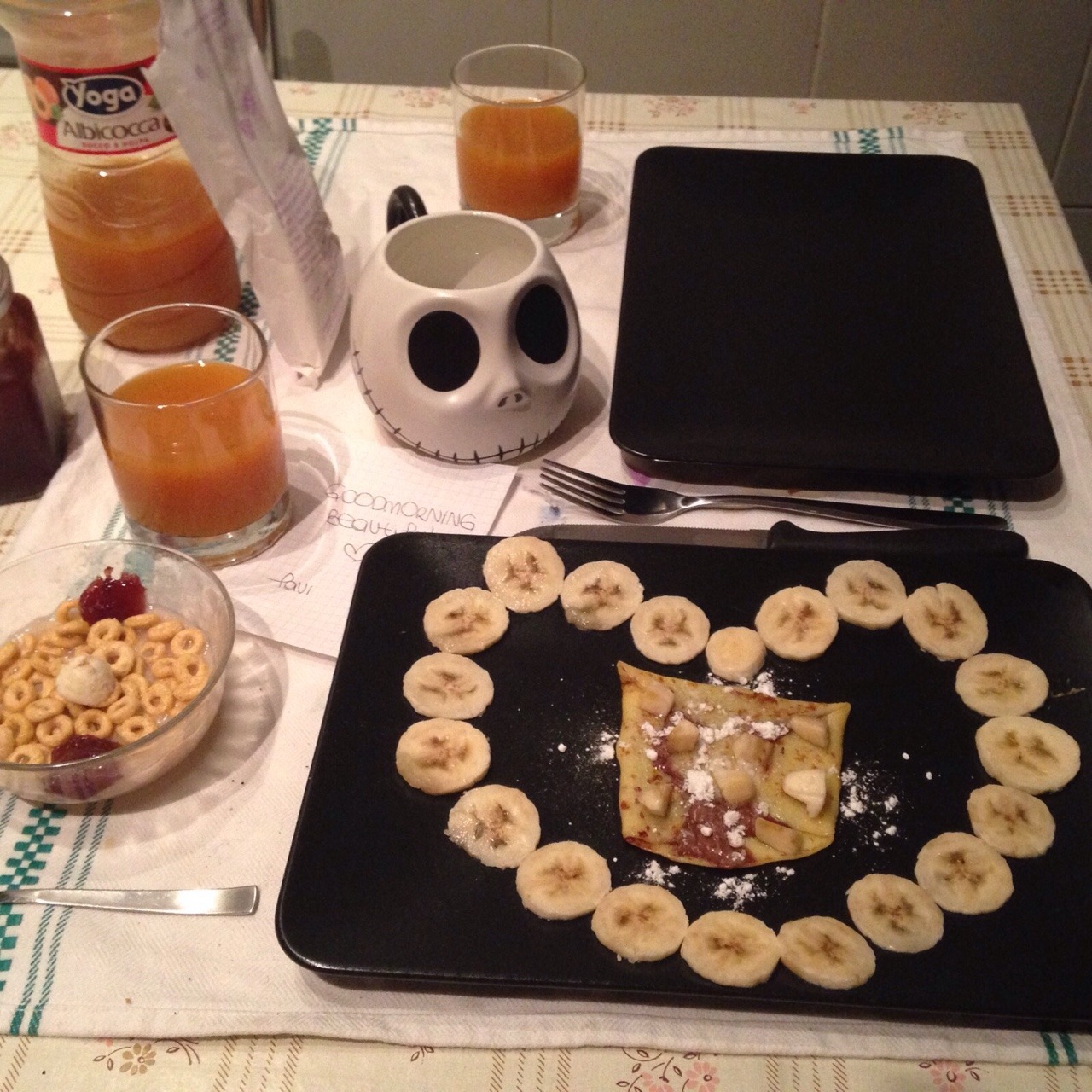 Lovely breakfast For my love❤️🐾  [like this]