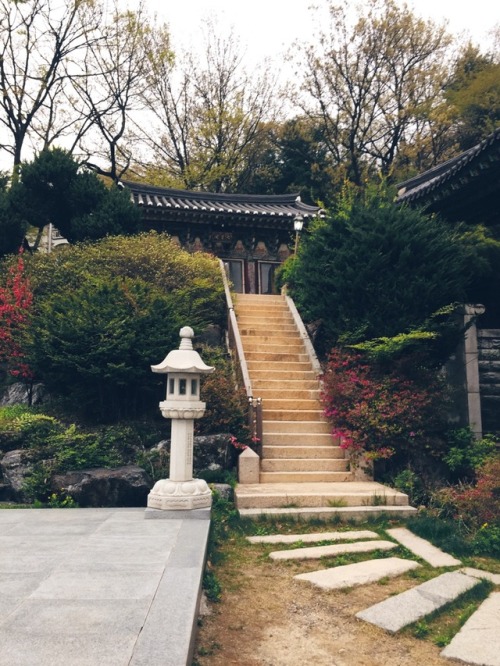 Bongwonsa Temple (봉원사), Seoul, South Korea© 