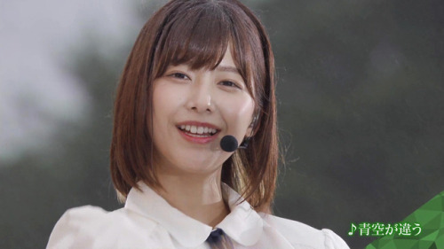 渡邉理佐 × 欅共和国 2019欅って、書けない？2019.07.28 OA から(+GIF)