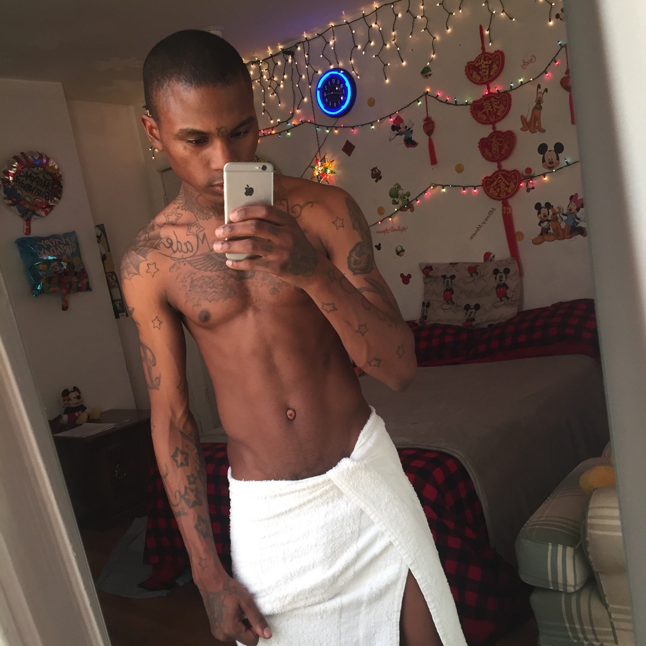 imchillnjustchilln:  😏😉 Dayday 😏😏😏😏