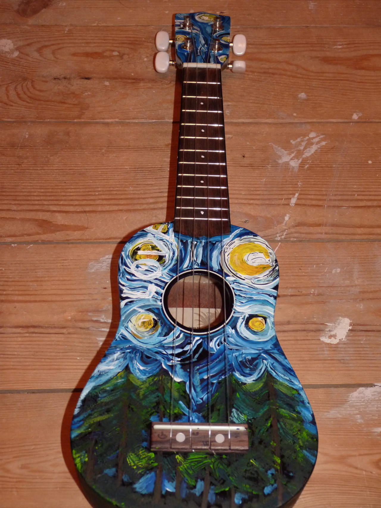 namaste-release:  My ukulele that was painted by the lovely Hannah for my christmas